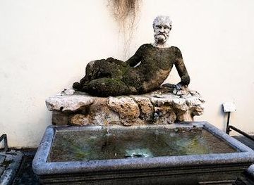 vatican-city/st-peter-s-basilica/attraction/fontana-del-babuino