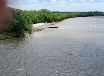minnesota/mississippi-river/attraction/old-chain-of-rocks-bridge