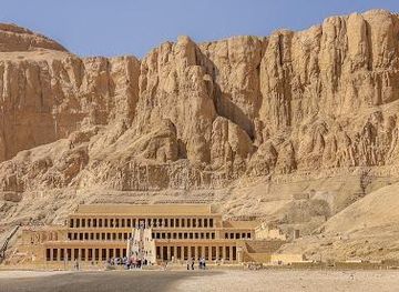 egypt/luxor/attraction/deir-el-bahari