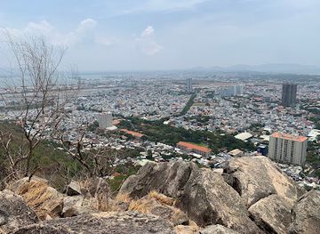 vietnam/vung-tau/attraction/mom-hope