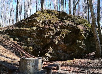 hungary/koszeg-mountains/attraction/szikla-forras