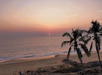 india/varkala/attraction/crab-beach