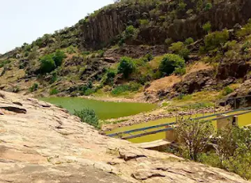 Petit barrage de Mokolo