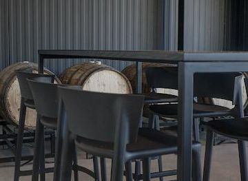 canada/niagara-falls/attraction/ironwood-cider-house