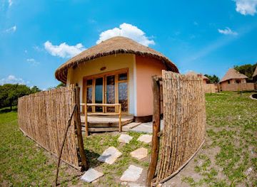 rwanda/eastern-province/attraction/muhazi-flowers-beach-via-kiramuruzi