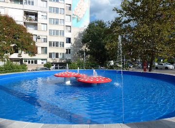 bulgaria/burgas/attraction/mushroom-fountain