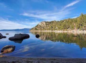 california/tahoe-city/attraction/skunk-harbor