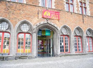 belgium/ostend-bruges-international-airport/attraction/xpo-salvador-dali