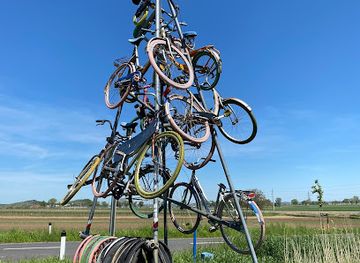 austria/neusiedler-see/attraction/breitenbrunn-fahrradinstallation