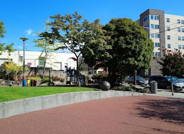 washington/puget-sound/attraction/donnie-chin-international-children-s-park