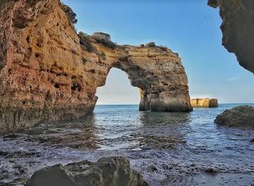 portugal/faro/attraction/albandeira-beach