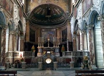 italy/rome/attraction/basilica-of-st-mark-evangelist-at-campidoglio