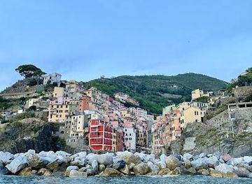italy/cinque-terre/attraction/enjoy-cinqueterre-boat-tours