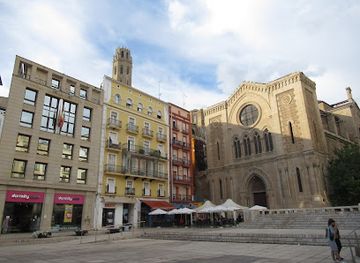 spain/lleida/attraction/placa-de-sant-joan-lleida