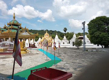 myanmar-burma/yangon-region/attraction/kuthodaw-pagoda
