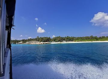 maldives/shaviyani-atoll/attraction/faalanmagu-sea-view-point