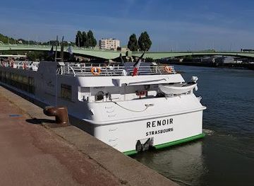 france/cote-des-blancs/attraction/quai-pierre-corneille