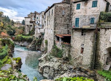 italy/lunigiana/attraction/fiume-bagnone