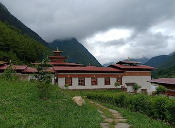 bhutan/haa-valley/attraction/lhakhang-karpo