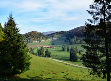 Cale de acces Glăvoi