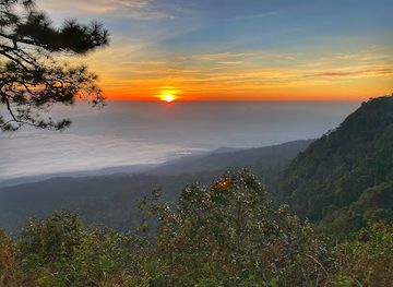 thailand/phu-kradueng/attraction/nok-aen-cliff