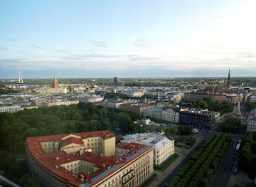 latvia/kurzeme/attraction/viesnica-latvija