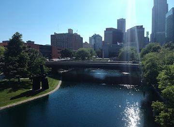 nebraska/omaha/old-market/attraction/lewis-clark-landing-at-the-riverfront