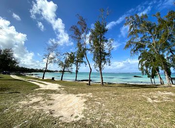 mauritius/flacq/attraction/public-beach-palmar-flacq-maurice