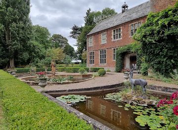 united-kingdom/herefordshire/attraction/hellens