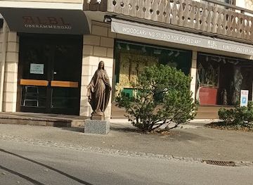 germany/oberammergau/attraction/maria-magdalena-skulptur