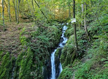 romania/banat/attraction/cascada-sopot
