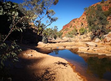 australia/red-centre/attraction/redbank-gorge