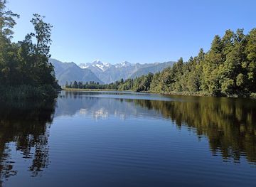 new-zealand/fox-glacier/attraction/reflection-island