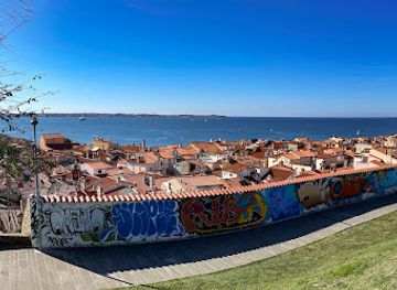 slovenia/portoroz/attraction/street-art