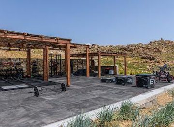 greece/paros/attraction/mykonos-performance