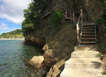 saint-vincent-and-the-grenadines/tobago-cays-marine-park/attraction/belmont-board-walk