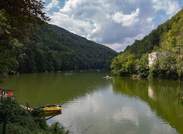 hungary/miskolc/attraction/szinva-waterfall
