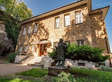 bosnia-and-herzegovina/banja-luka/attraction/museum-of-the-2nd-avnoj-session