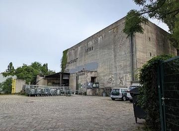 germany/potsdam/attraction/berlin-story-bunker