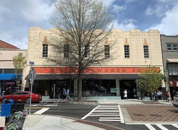 north-carolina/asheville/attraction/woolworth-walk