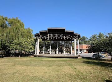 tennessee/bristol-motor-speedway/attraction/cumberland-square-park