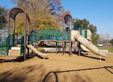 california/lodi/attraction/lodi-lake