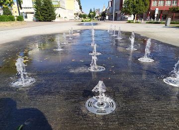slovakia/zemplinska-sirava/attraction/fontana-namestie-slobody-michalovce