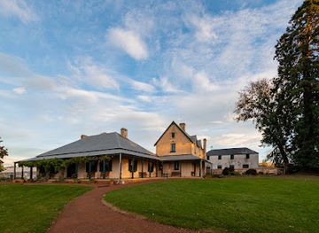 australia/tasmania/attraction/entally-estate