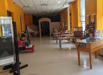 wisconsin/madison/attraction/physics-museum