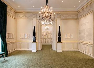 france/ile-de-france/attraction/musee-yves-saint-laurent