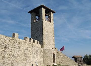 albania/tirana/attraction/preza-fortress