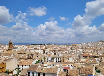 spain/andalusia/attraction/arco-de-los-gigantes