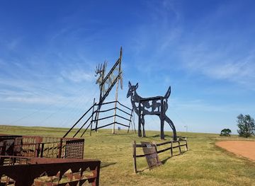 north-dakota/missouri-plateau/attraction/enchanted-castle-hotel