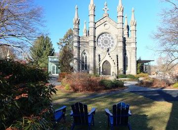 massachusetts/lowell/attraction/mount-auburn-cemetery